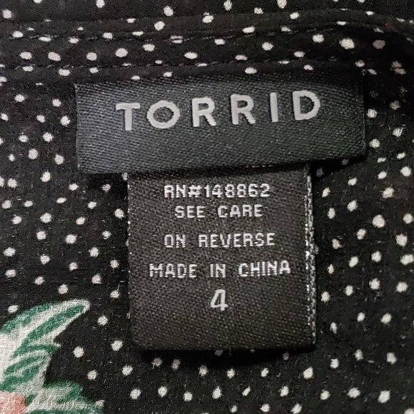 Torrid Womens Dark Floral Whimsigoth Ruffle Top Size 4X Black Sheer Romantic - Picture 4 of 10